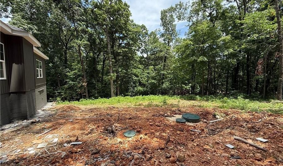 32 Dumfries Dr, Bella Vista, AR 72715 - 3 Beds, 2 Bath