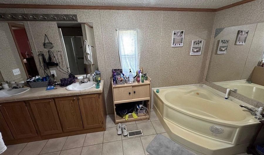 218 Highway 15, Beaumont, MS 39423 - 3 Beds, 2 Bath