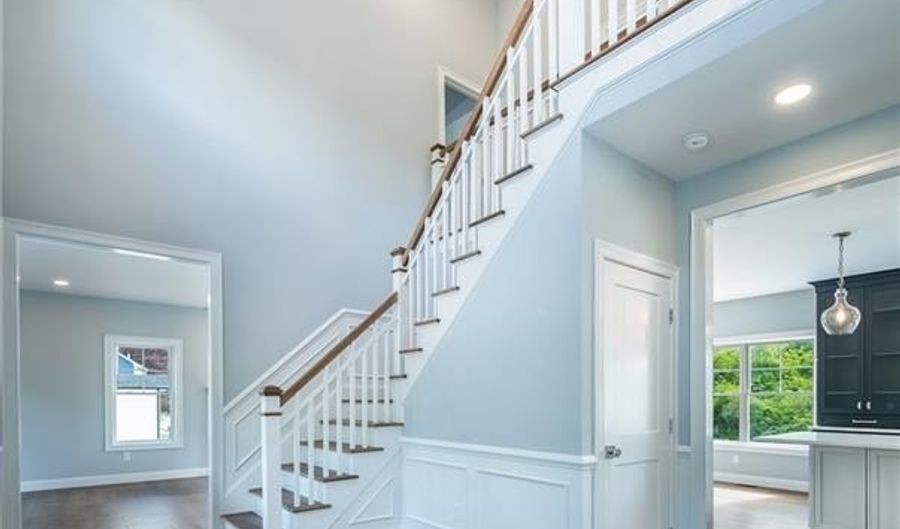 4 Upper Farm Way, Johnston, RI 02919 - 4 Beds, 3 Bath