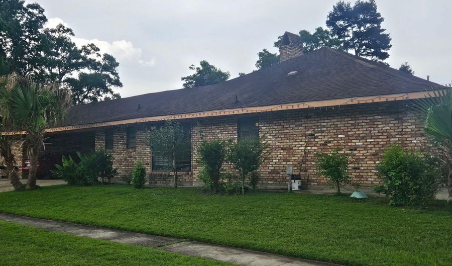 4616 Salem Dr, Baton Rouge, LA 70814 - 4 Beds, 2 Bath