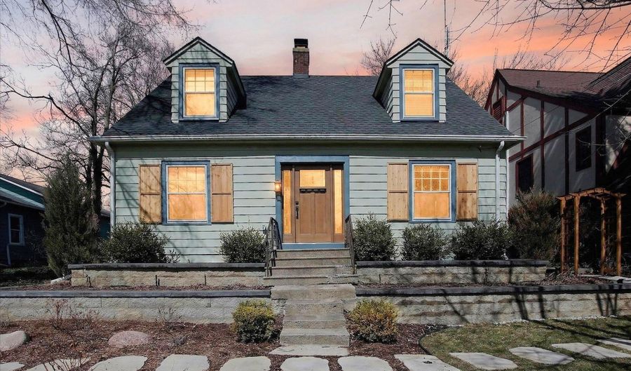 1732 Jackson Ave, Ann Arbor, MI 48103 - 2 Beds, 2 Bath