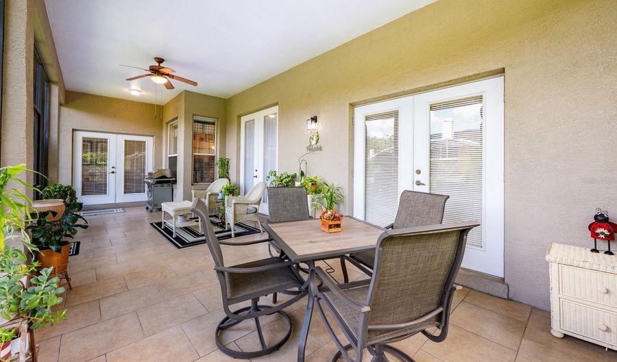 920 RIDGELAND Ct, Apopka, FL 32712 - 3 Beds, 2 Bath