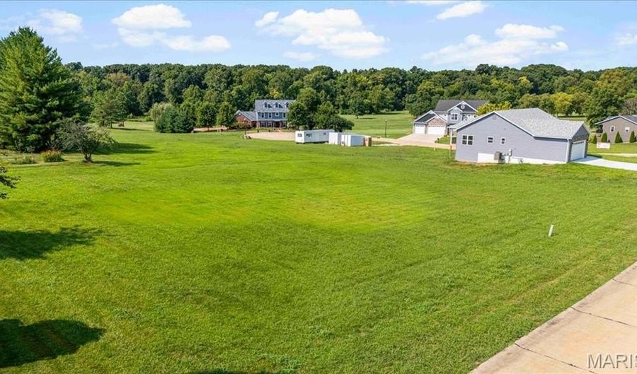 118 Woodland Hills Dr, Alton, IL 62002 - 0 Beds, 0 Bath