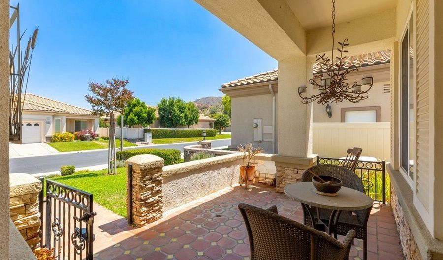 1742 Litchfield Dr, Banning, CA 92220 - 2 Beds, 2 Bath