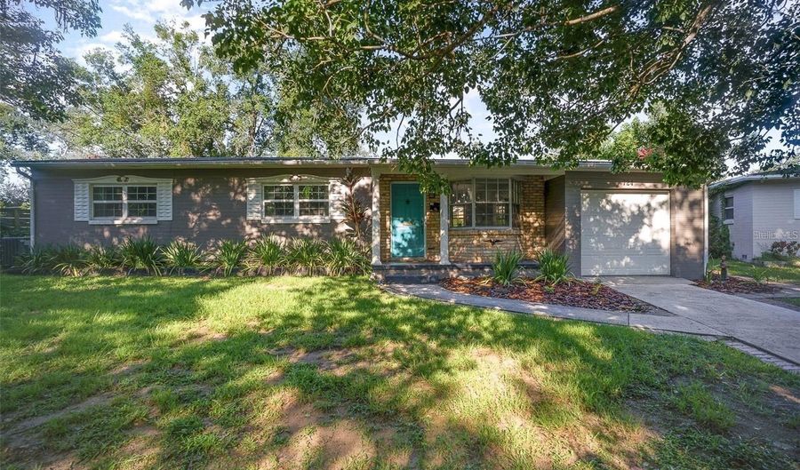 724 BRAIDWOOD Ln, Orlando, FL 32803 - 4 Beds, 2 Bath