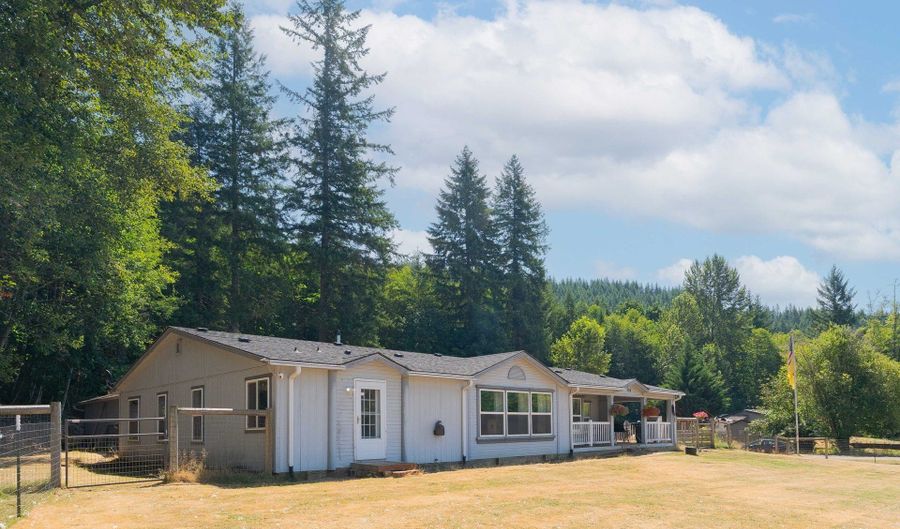 308 SADDLE Rd, Amboy, WA 98601 - 3 Beds, 2 Bath