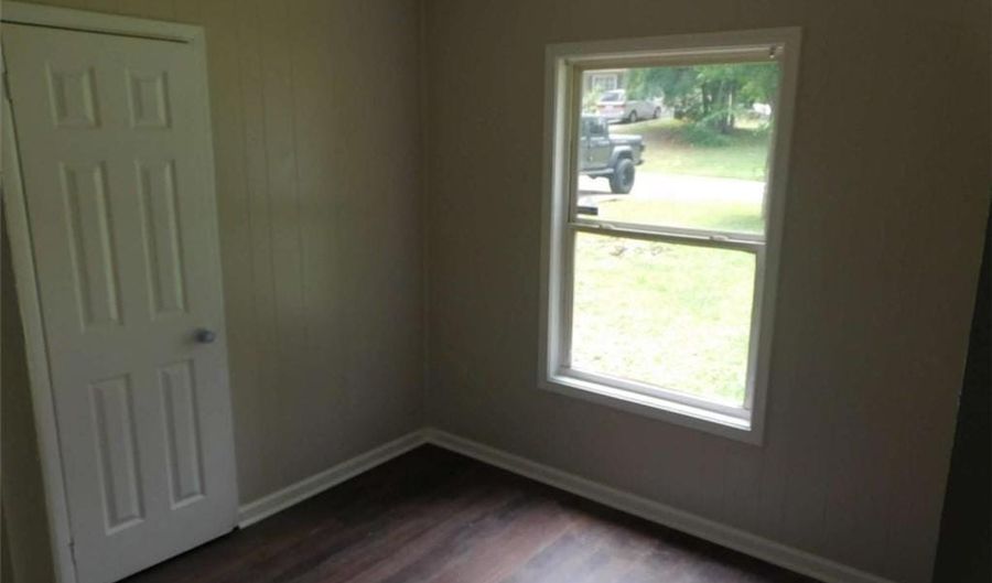 145 Sarsen Cir, Athens, GA 30606 - 4 Beds, 2 Bath