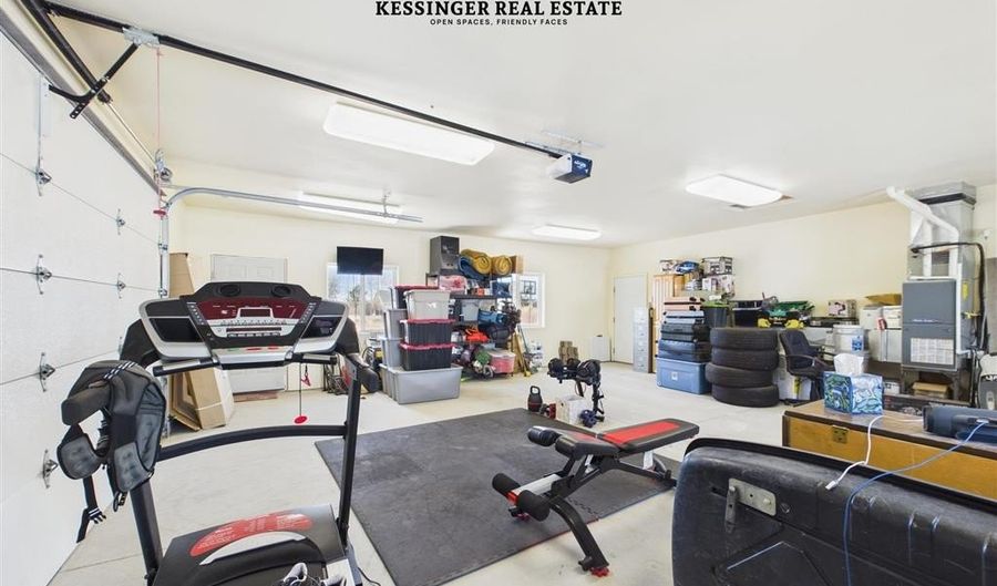 341 N Division St, Cowley, WY 82420 - 0 Beds, 1 Bath