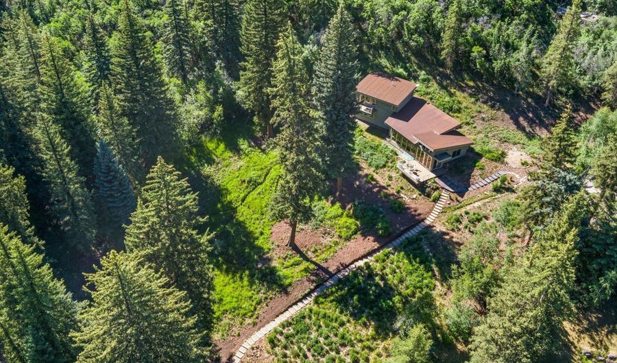 768 Kings Lake Rd, Basalt, CO 81621 - 2 Beds, 3 Bath