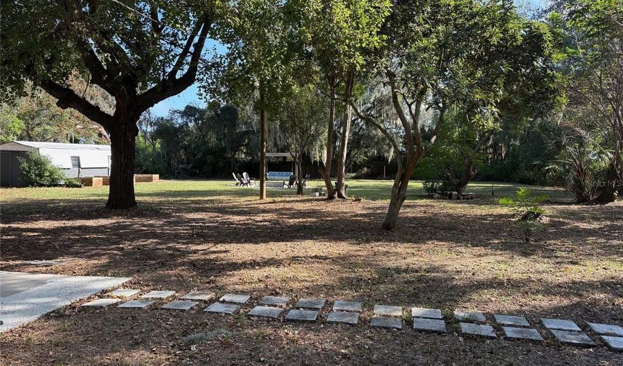 2436 OLD HOMELAND Rd, Bartow, FL 33830 - 3 Beds, 2 Bath