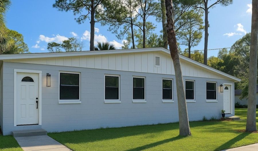 696 KESTNER Rd, Atlantic Beach, FL 32233 - 2 Beds, 1 Bath