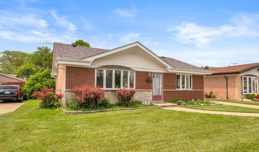 12236 S Hamlin Ave, Alsip, IL 60803 - 3 Beds, 2 Bath
