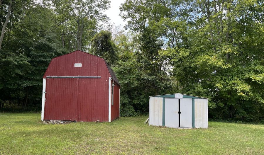 3310 Dumont Lake Dr, Allegan, MI 49010 - 2 Beds, 1 Bath