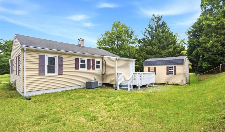 1803 LINCOLN Dr, Annapolis, MD 21401 - 3 Beds, 1 Bath