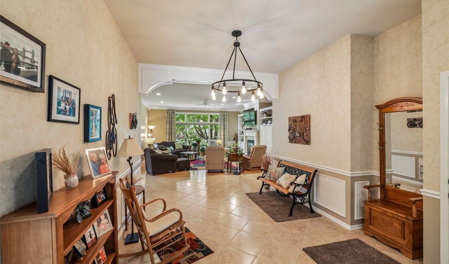 701 NE Georgetown Ct, Ankeny, IA 50021 - 4 Beds, 4 Bath