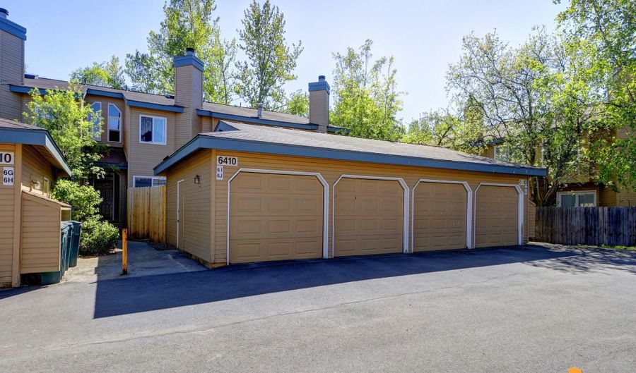 6410 E Northern Lights Blvd #6-J, Anchorage, AK 99504 - 2 Beds, 2 Bath