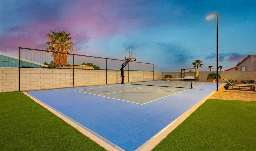 1437 Cattail Falls St, Boulder City, NV 89005 - 4 Beds, 4 Bath
