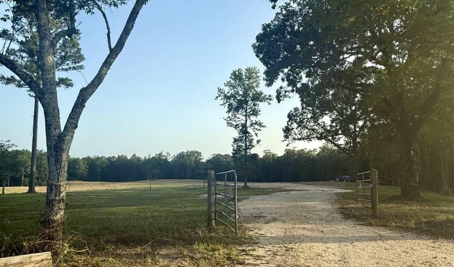 11615 Newcomb Rd, Benton, AR 72019 - 0 Beds, 0 Bath