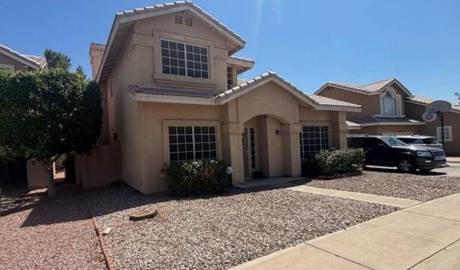 1421 E COUNTRYWALK Ln, Chandler, AZ 85225 - 4 Beds, 3 Bath