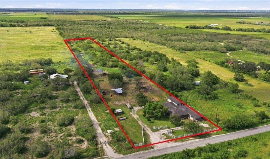 197 County Road 460, Alice, TX 78332 - 4 Beds, 4 Bath