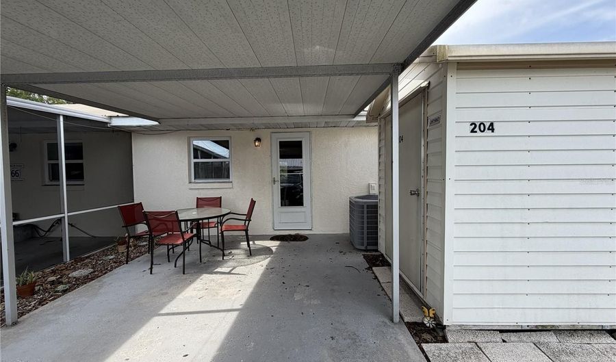 204 S ANOKA Ave, Avon Park, FL 33825 - 1 Beds, 1 Bath