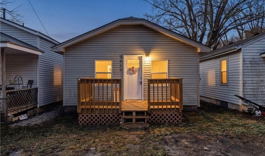 2611 NE Ingram St, Avondale, MO 64117 - 2 Beds, 1 Bath