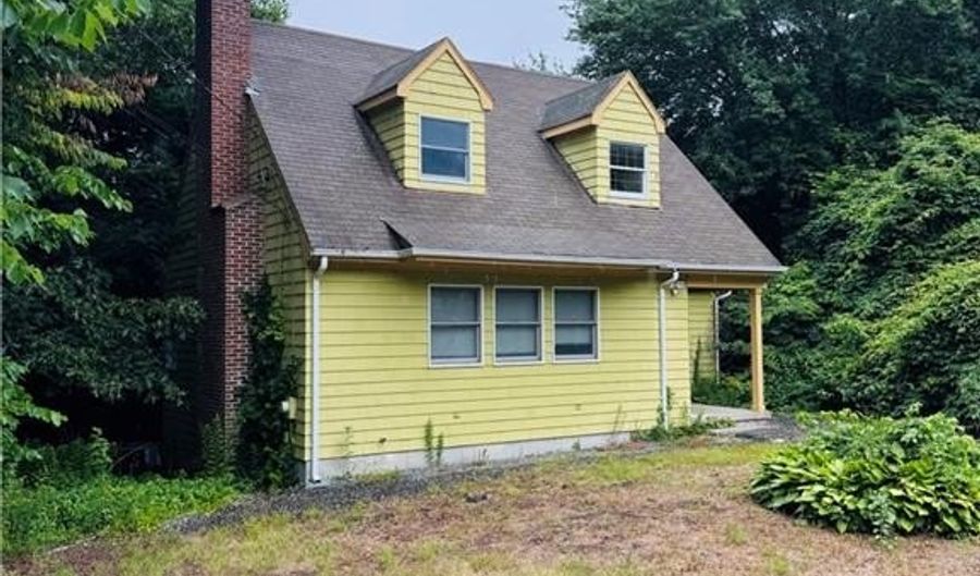1851 Atwood Ave, Johnston, RI 02919 - 3 Beds, 2 Bath