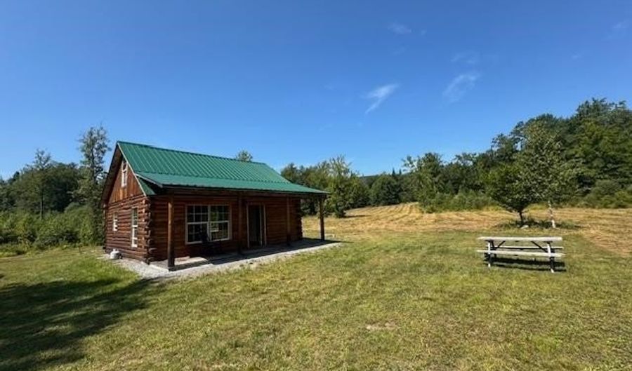639 Horace Way Rd, Albany, VT 05820 - 1 Beds, 1 Bath