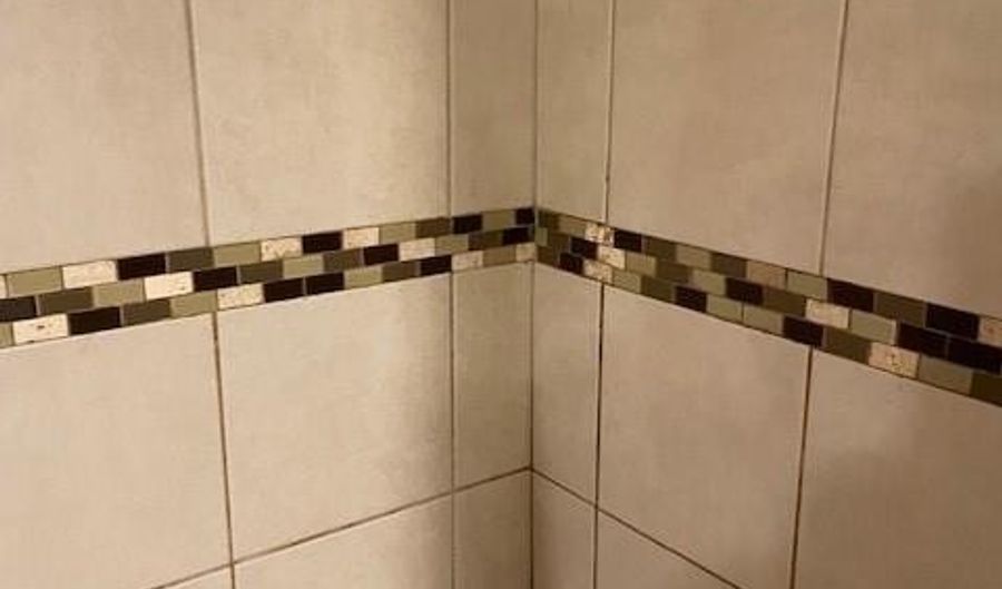 1732 BROAD St 4, Cranston, RI 02905 - 1 Beds, 1 Bath