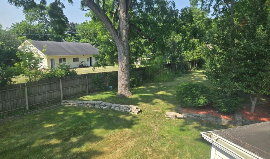 1115 W Maumee St, Adrian, MI 49221 - 4 Beds, 2 Bath