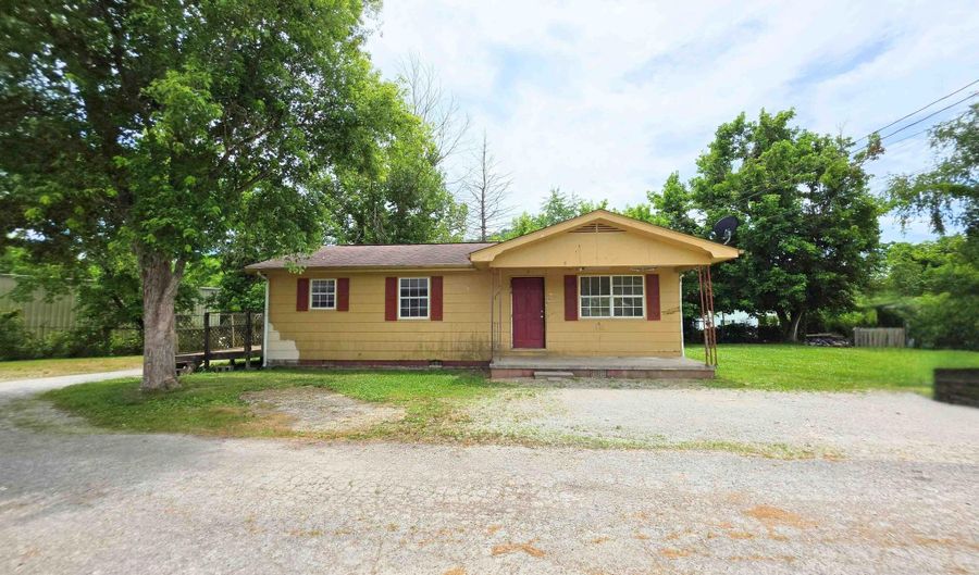 46 Waterson Ln, Barbourville, KY 40906 - 2 Beds, 1 Bath