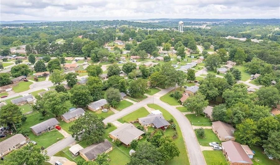 1102 N St, Barling, AR 72923 - 3 Beds, 2 Bath