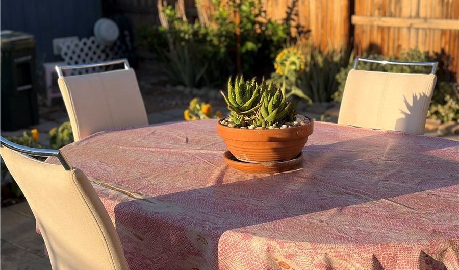 11972 Moss Creek Ct, Adelanto, CA 92301 - 4 Beds, 2 Bath