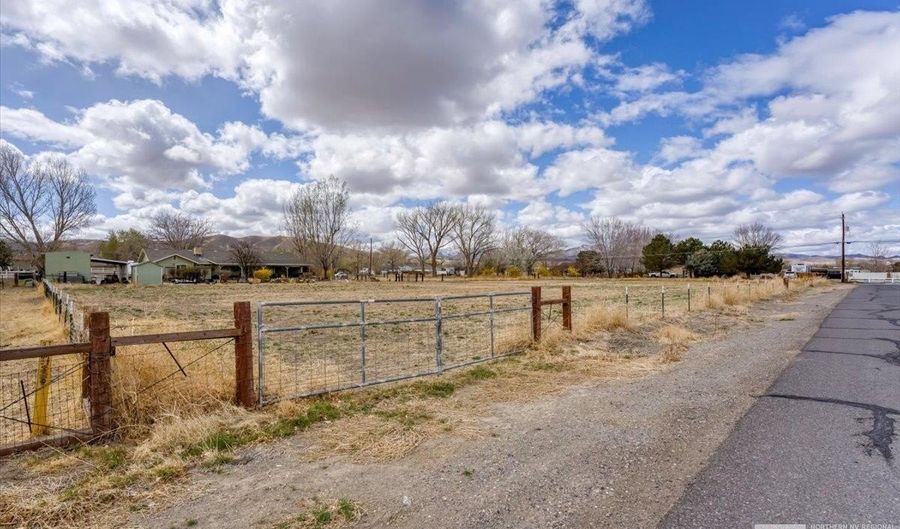 1671 Vista Moon, Fernley, NV 89408 - 0 Beds, 0 Bath