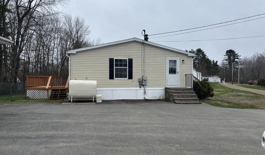 5 Freedom Ln, Belfast, ME 04915 - 3 Beds, 2 Bath