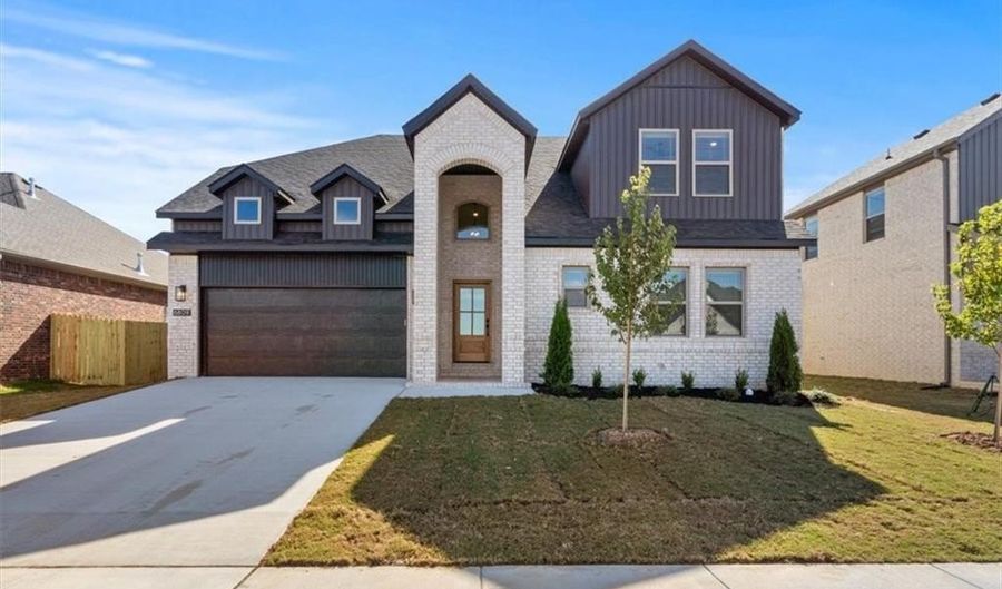 6809 SW Basswood Ave, Bentonville, AR 72713 - 4 Beds, 3 Bath