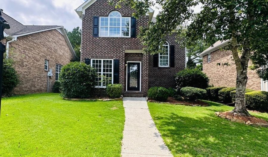 143 WARWICK Cir, Alabaster, AL 35007 - 3 Beds, 3 Bath