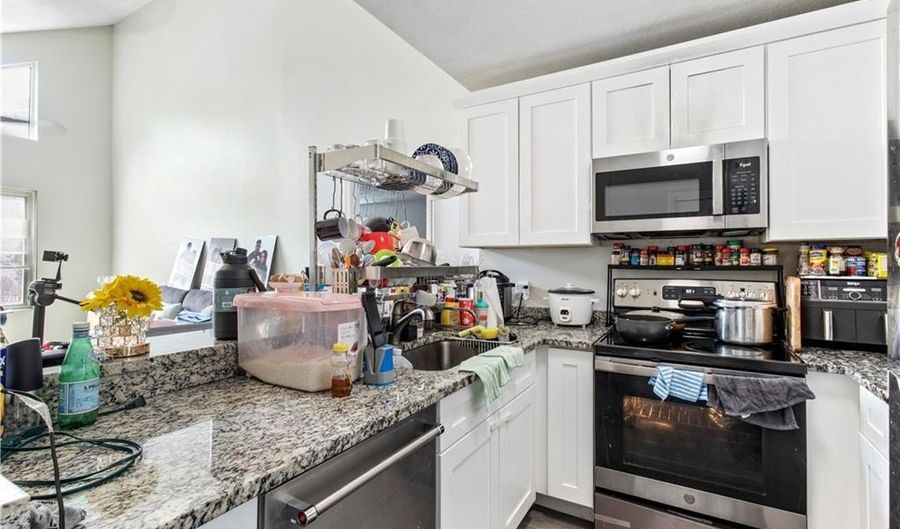 200 Woodlawn Ave 317, North Providence, RI 02904 - 2 Beds, 2 Bath
