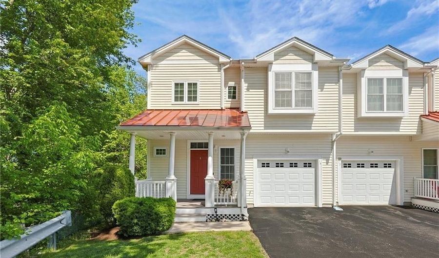 164 Bear Hill Rd 14, Cumberland, RI 02864 - 3 Beds, 3 Bath