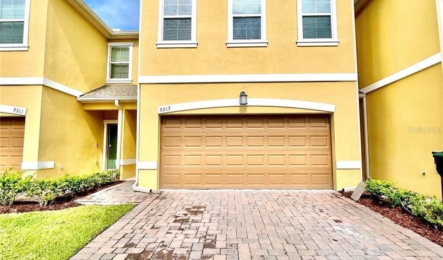 9317 TECUMSEH Dr, Alafaya, FL 32825 - 3 Beds, 3 Bath