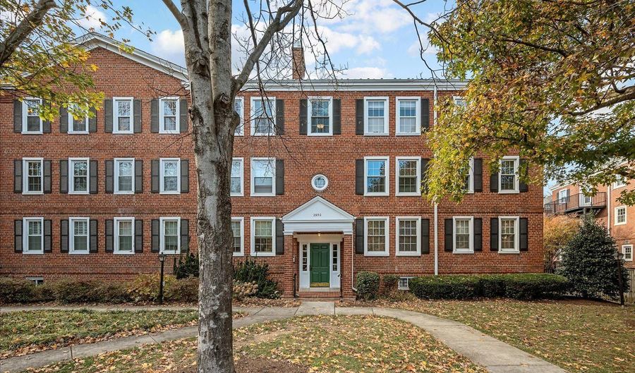 2950 S COLUMBUS St C1, Arlington, VA 22206 - 2 Beds, 1 Bath