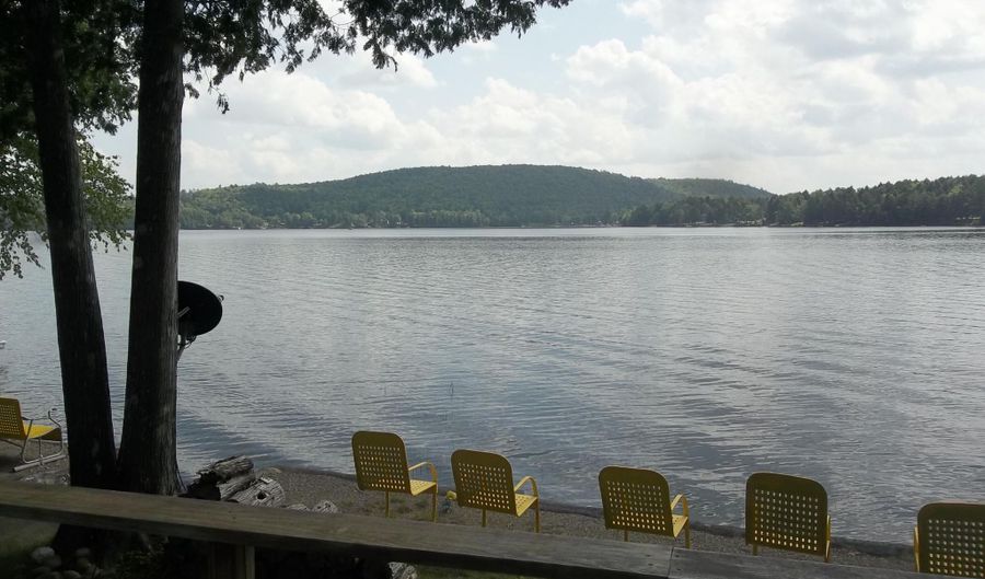 41 Hickory Ln, Alexander, ME 04694 - 2 Beds, 1 Bath