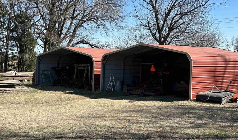 20801 S Peace Rd, Arlington, KS 67514 - 4 Beds, 1 Bath