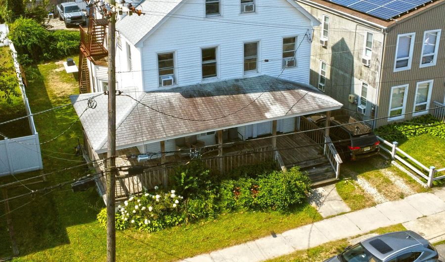 113 12th Ave, Belmar, NJ 07719 - 5 Beds, 3 Bath
