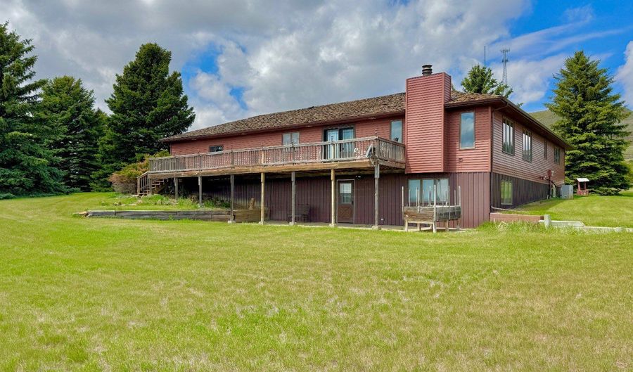 1204 3rd Ave NE, Bowman, ND 58623 - 3 Beds, 2 Bath