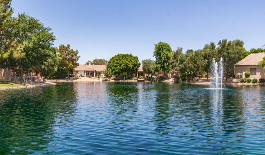1263 W DEL RIO St, Chandler, AZ 85224 - 4 Beds, 2 Bath