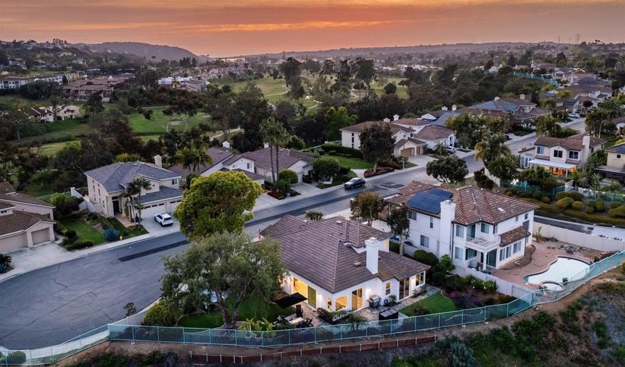 2972 Avenida Valera, Carlsbad, CA 92009 - 4 Beds, 3 Bath