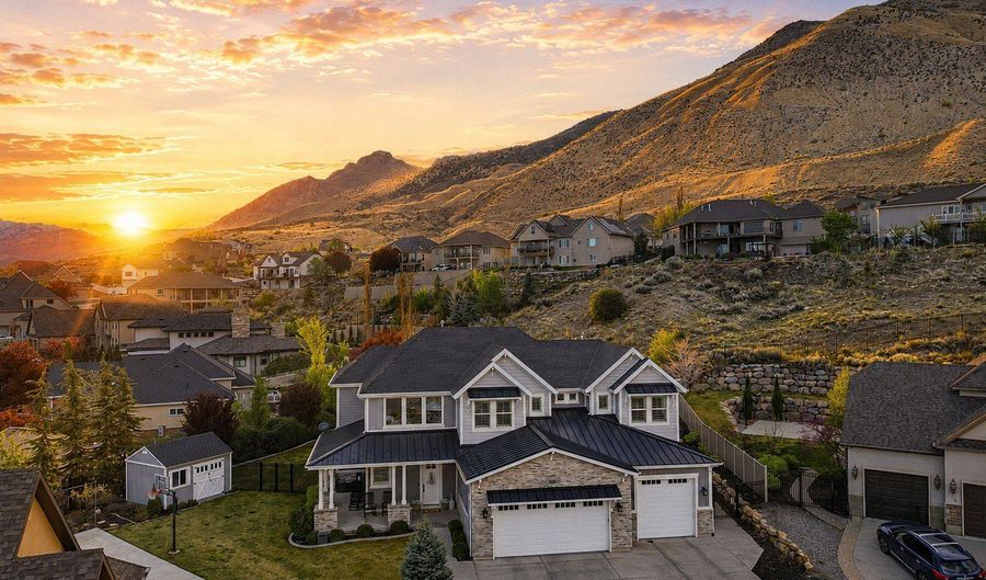 9558 N AVANYU Dr, Cedar Hills, UT 84062 - 8 Beds, 6 Bath
