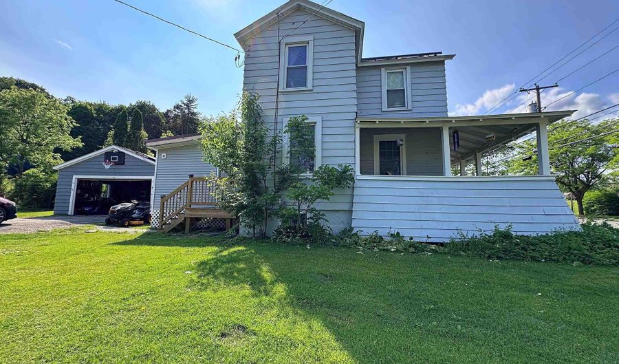 113 Main St, Bennington, VT 05201 - 3 Beds, 1 Bath