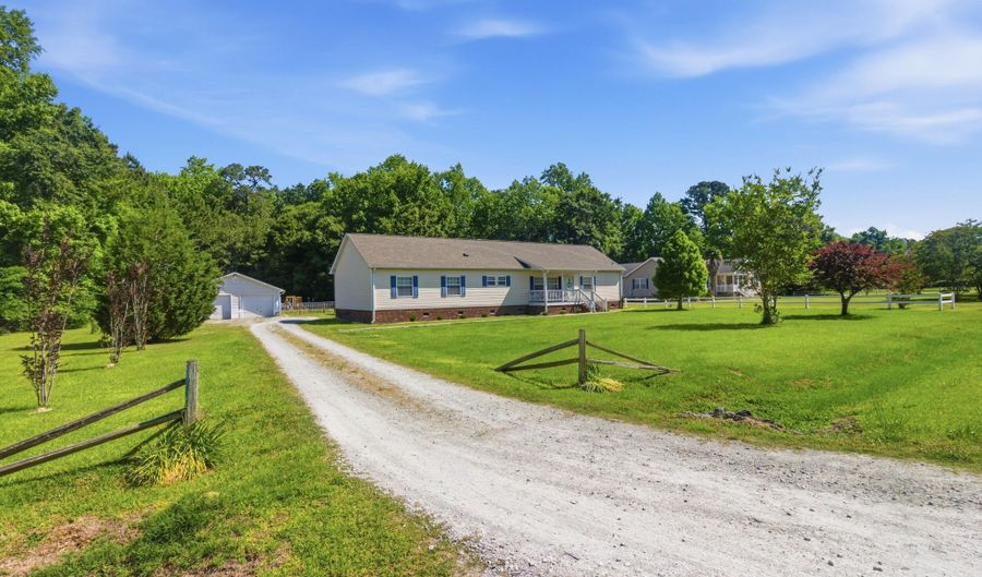 222 Fisher Turnpike Rd, Arapahoe, NC 28510 - 4 Beds, 2 Bath